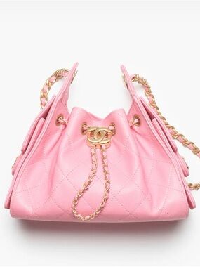 CHANEL 25 Pink Quilted Drawstring Chain Shoulder Bag with Gold Hardware